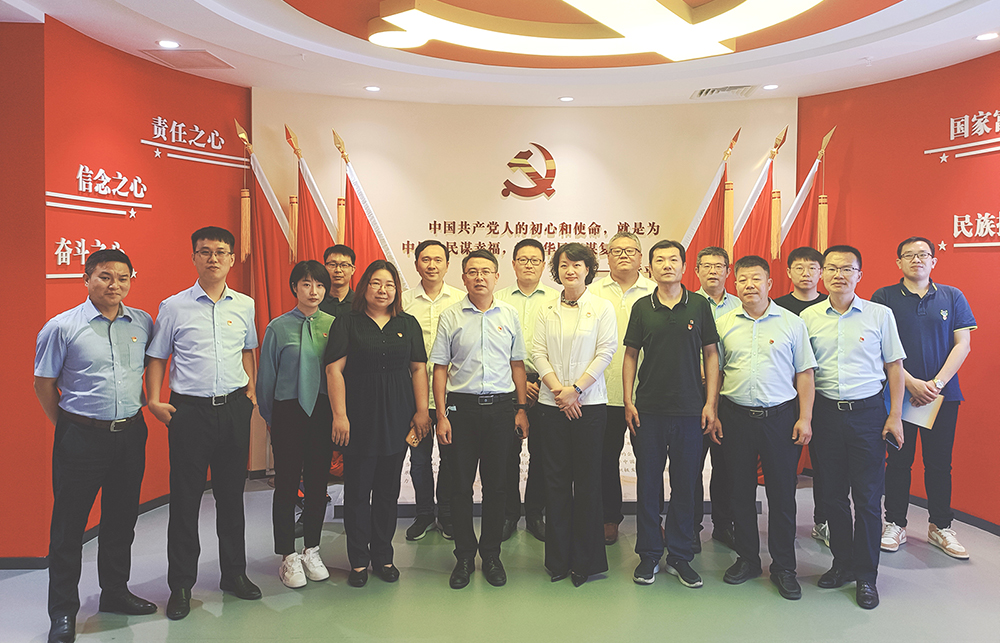 pic. 2.jpg pic. 2.jpg